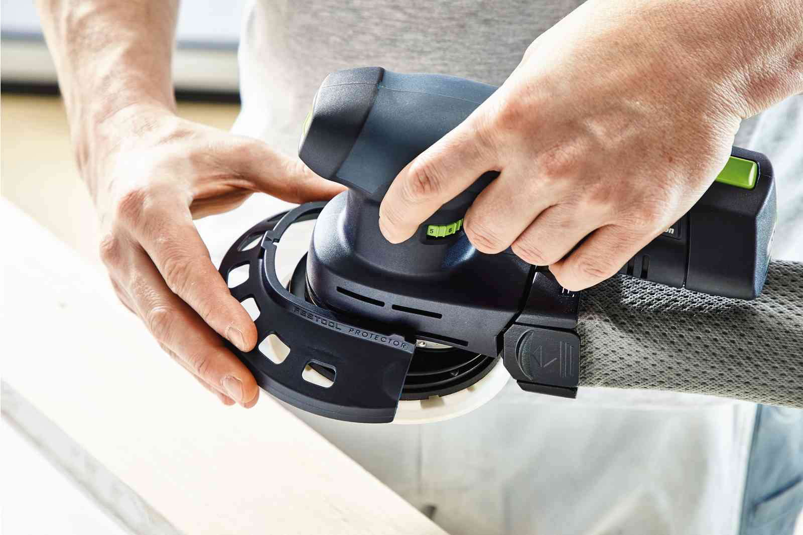 Festool 577696 ETSC 125 Random Orbital Sander Cordless 3.0 I-PLUS - Image 4