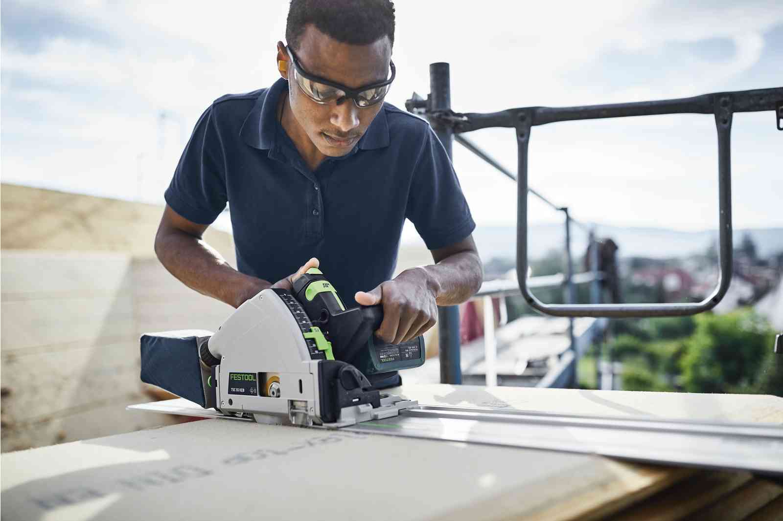 Festool 577677 TSC 55 KEBI-F Plunge Cut Cordless Track Saw PLUS - Image 5