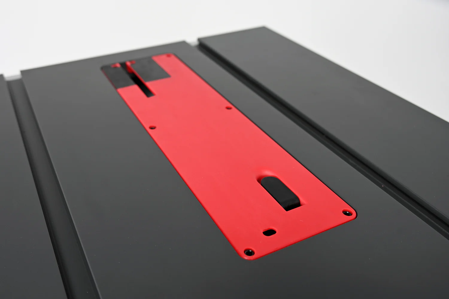 SawStop CTS-TSI Compact Table Saw Standard Zero Clearance Insert - Image 3